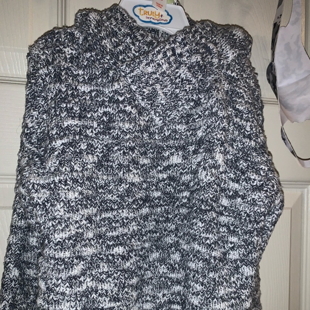 Cable knit hoodie